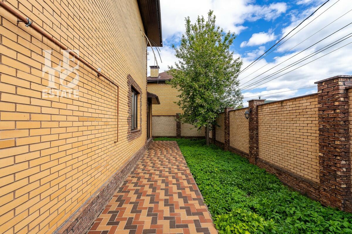 2-этажный коттедж 253 м² с отделкой