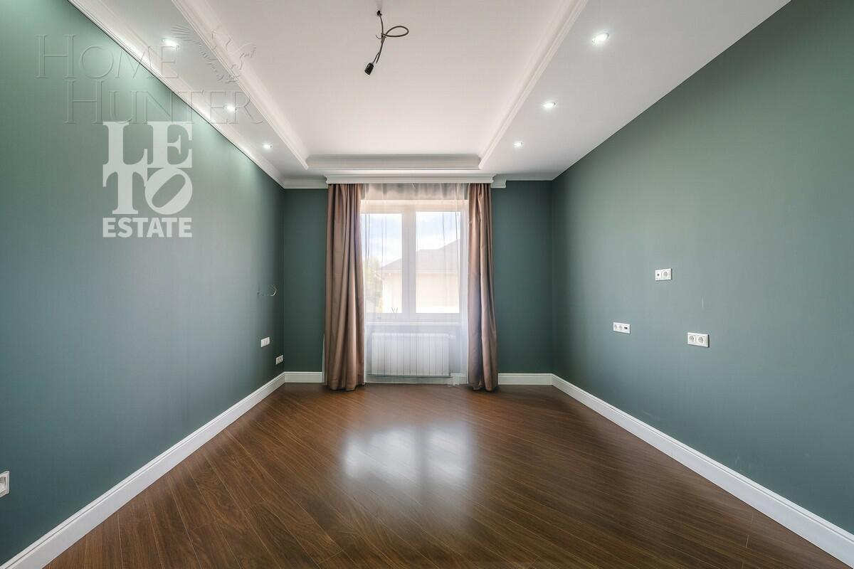 2-этажный коттедж 253 м² с отделкой