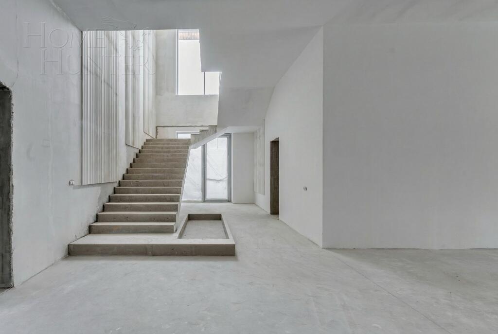 2-этажный коттедж 1 538 м² без отделки