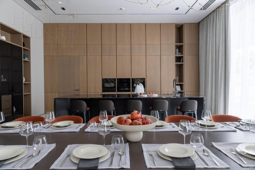 2-этажный коттедж 1 731 м² с отделкой