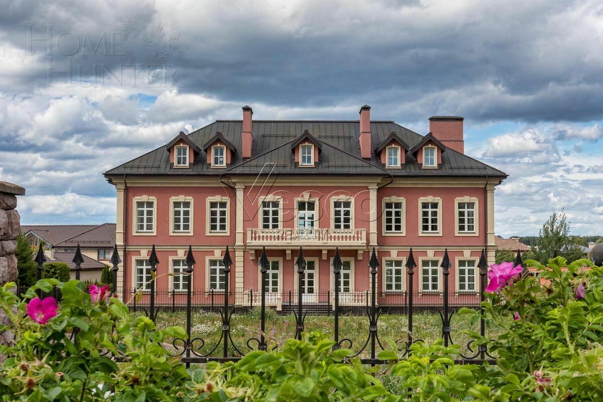 2-этажный коттедж 2 000 м² без отделки