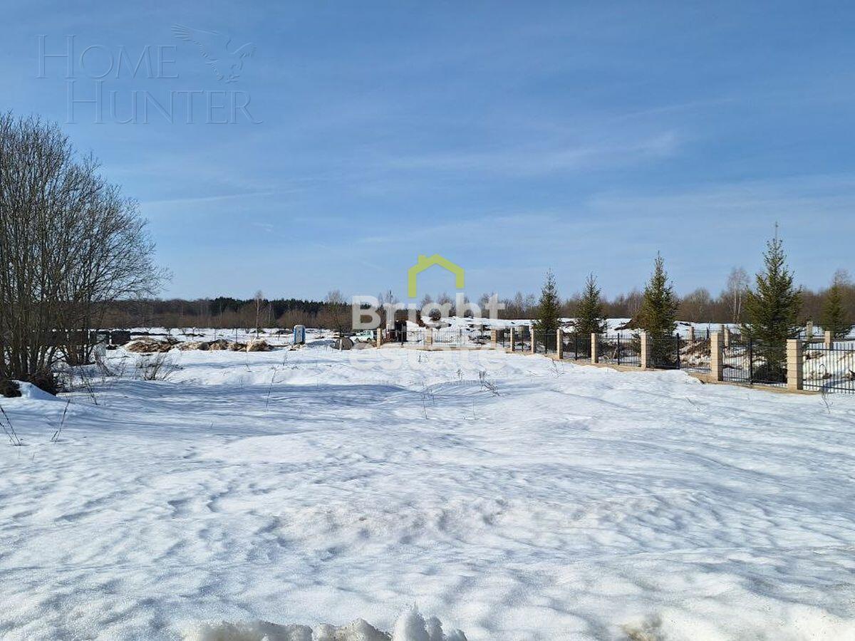 Участок 10.6 сот. в охраняемом поселке