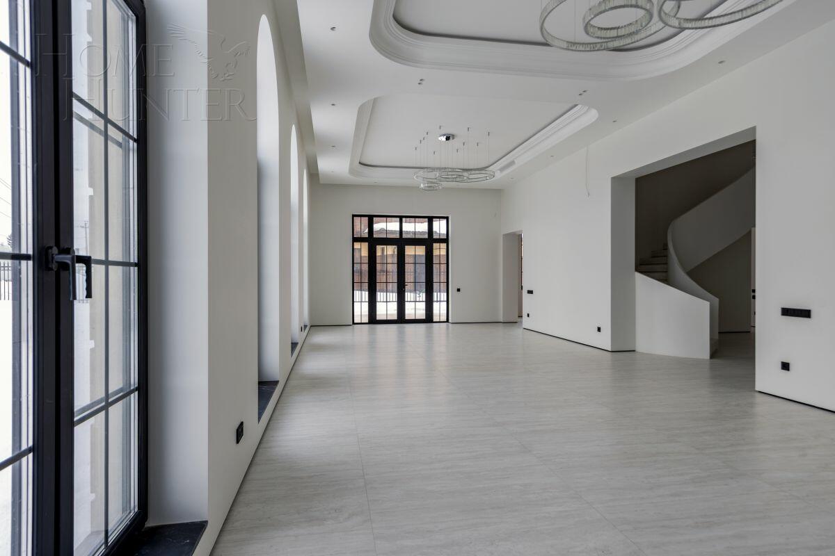 2-этажный коттедж 459.4 м² с отделкой