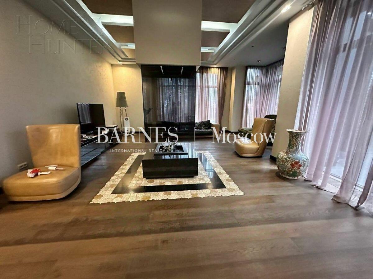 2-этажный коттедж 750 м² с отделкой