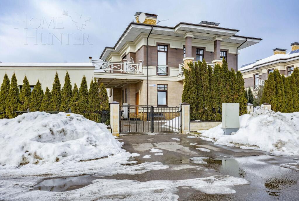 2-этажный коттедж 329 м² с отделкой