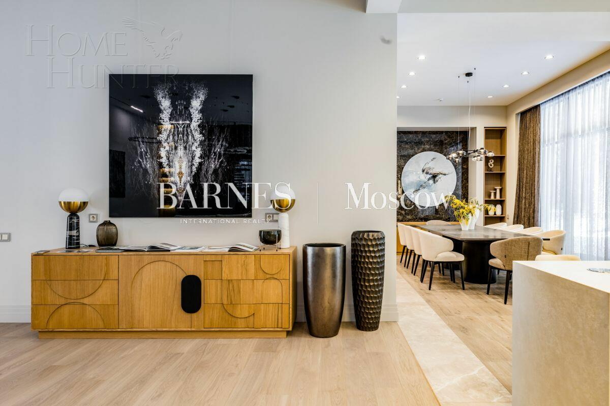 2-этажный коттедж 380 м² с отделкой