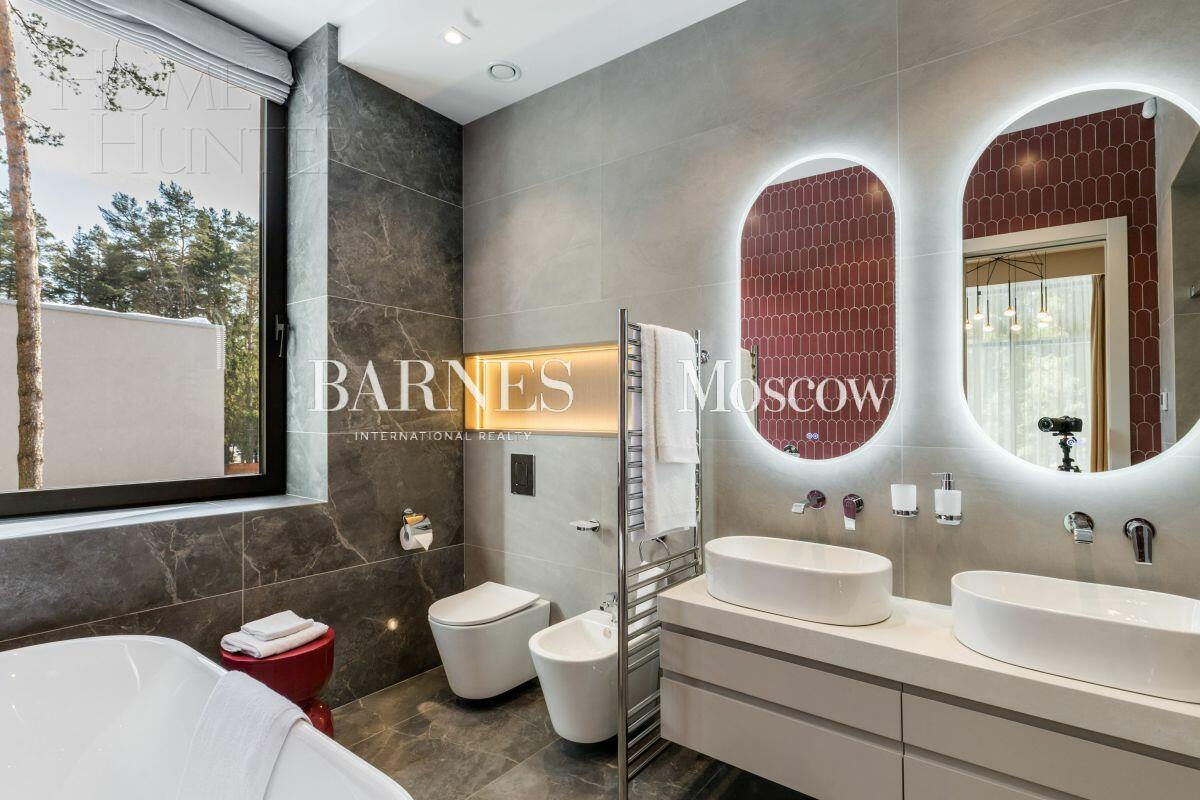 2-этажный коттедж 380 м² с отделкой