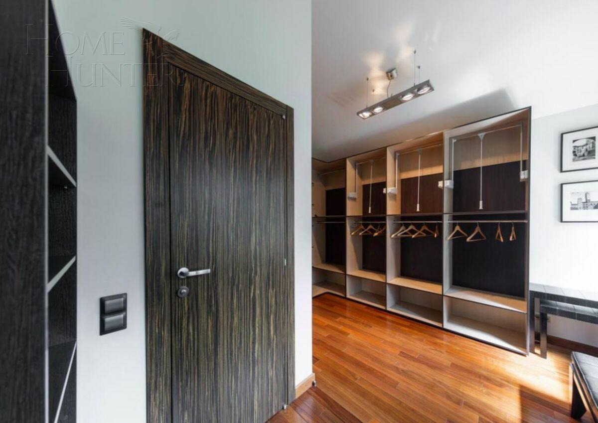 2-этажный коттедж 825 м² с отделкой