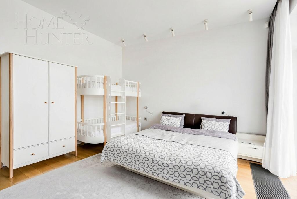 2-этажный коттедж 329 м² с отделкой