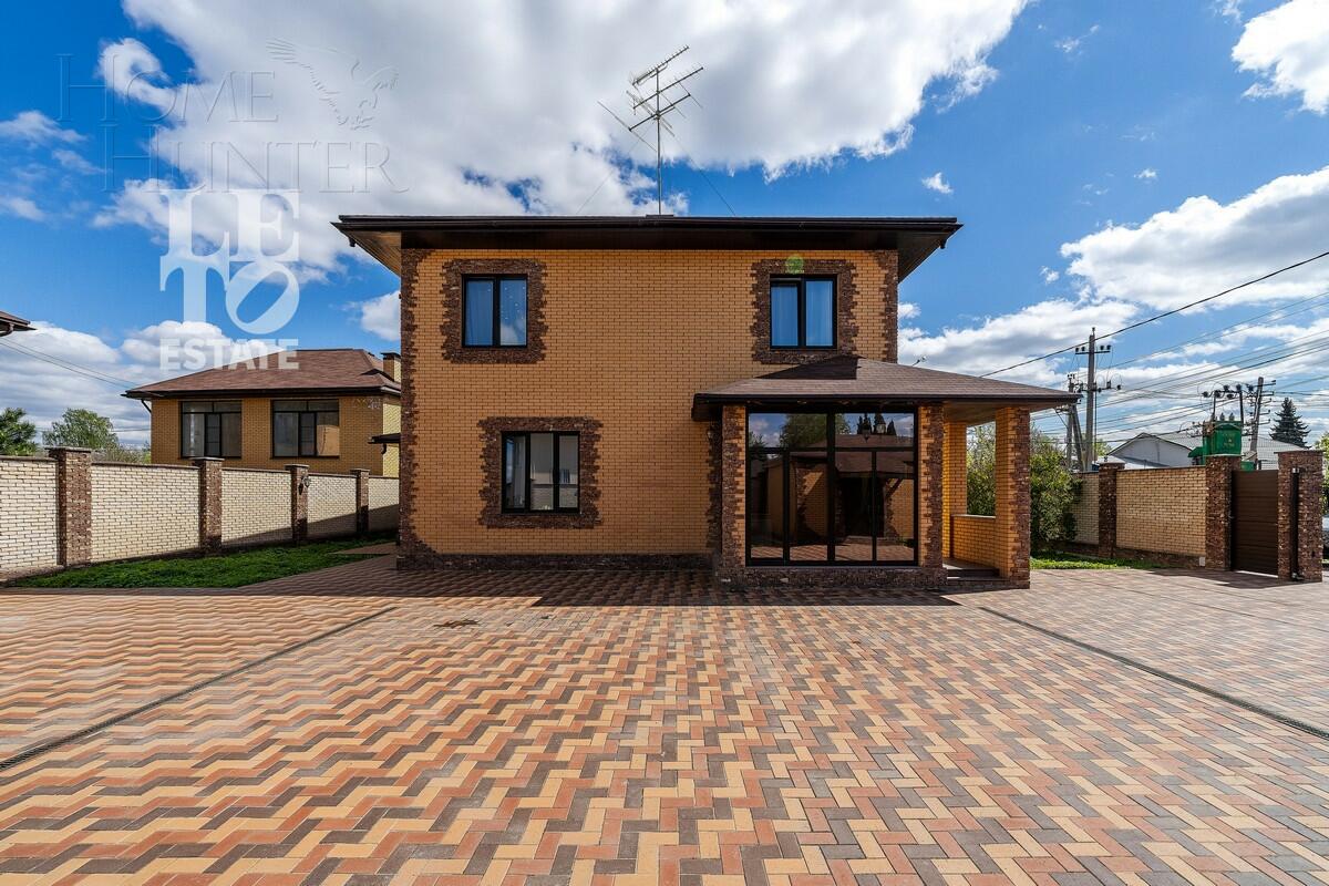 2-этажный коттедж 253 м² с отделкой