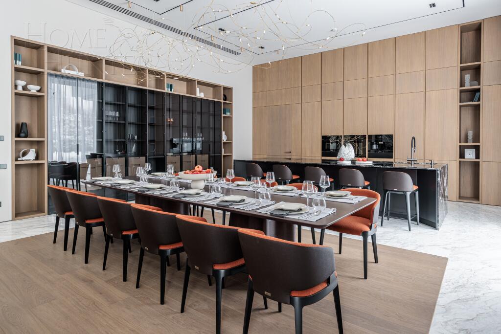 2-этажный коттедж 1 731 м² с отделкой