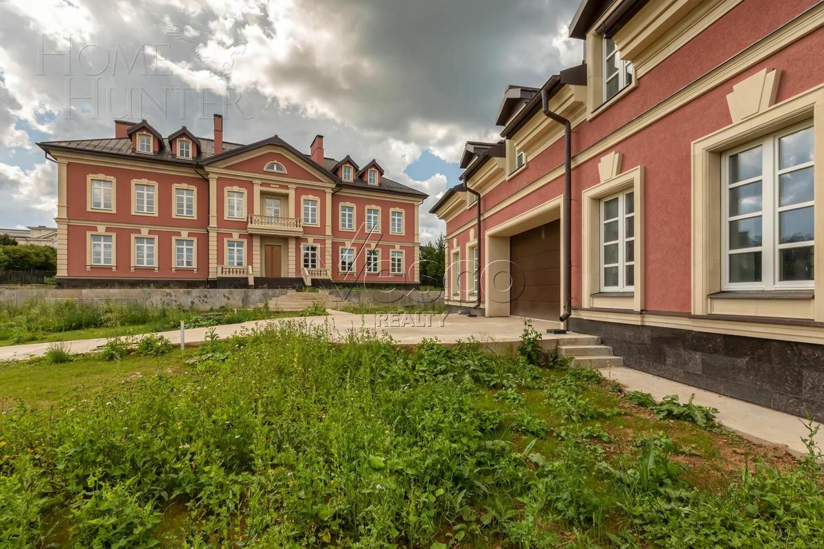 2-этажный коттедж 2 000 м² без отделки