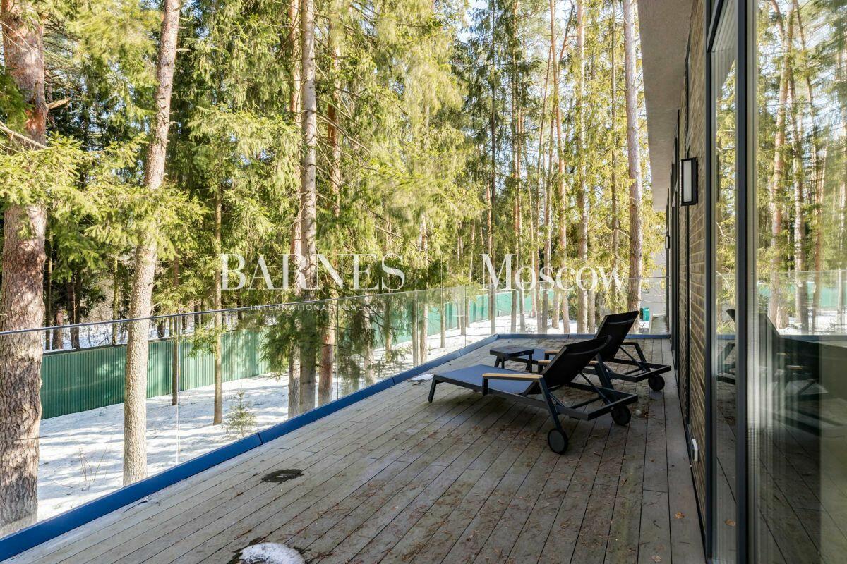 2-этажный коттедж 380 м² с отделкой