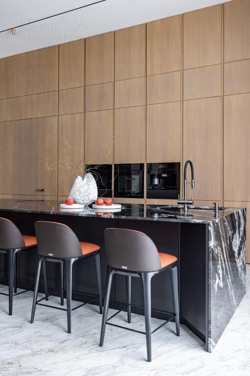 2-этажный коттедж 1 731 м² с отделкой