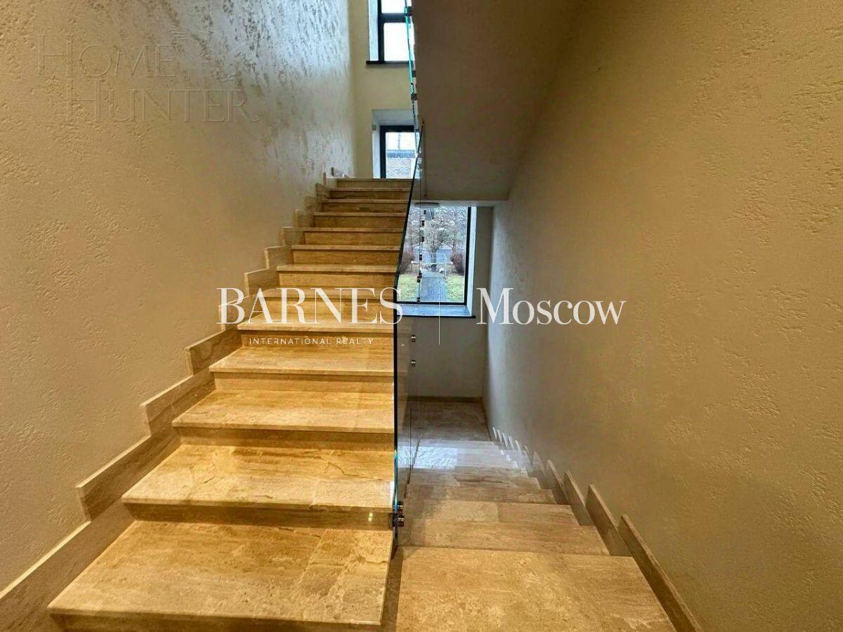 2-этажный коттедж 750 м² с отделкой