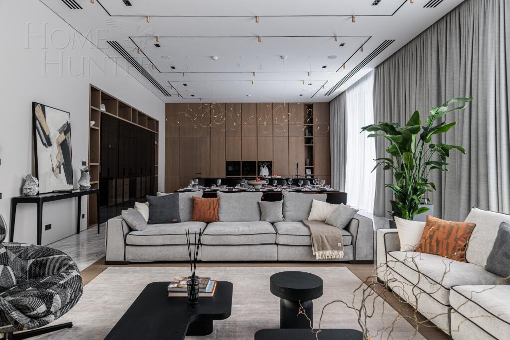 2-этажный коттедж 1 731 м² с отделкой