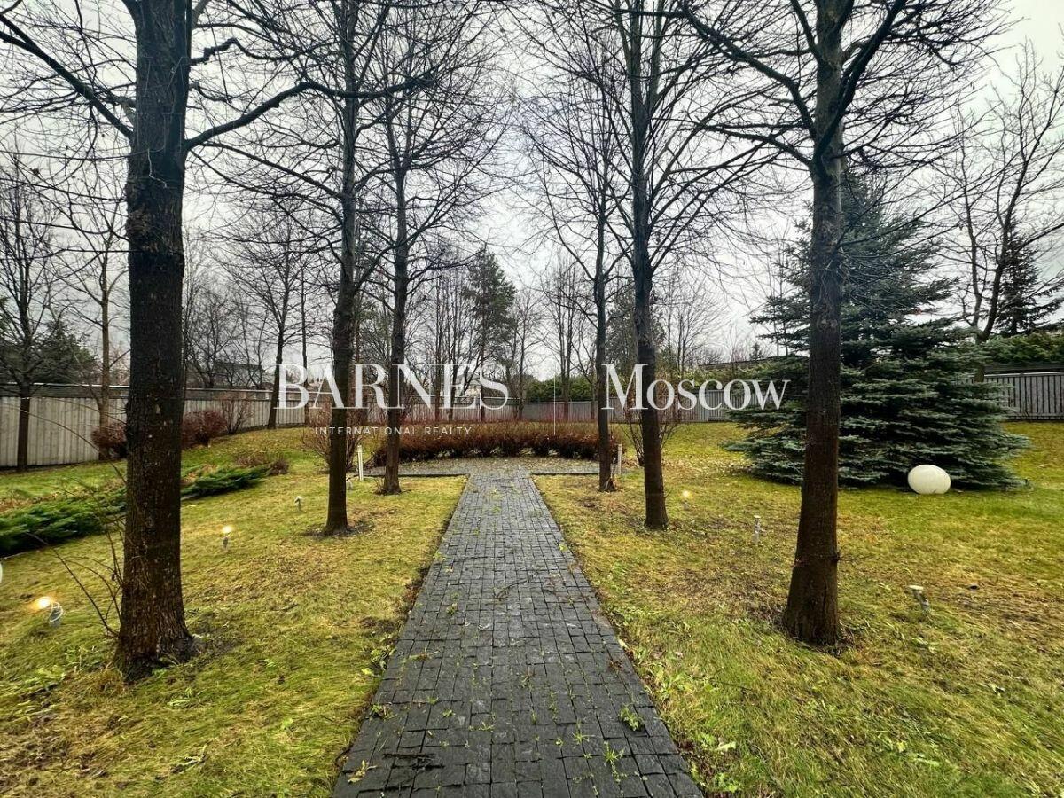 2-этажный коттедж 750 м² с отделкой