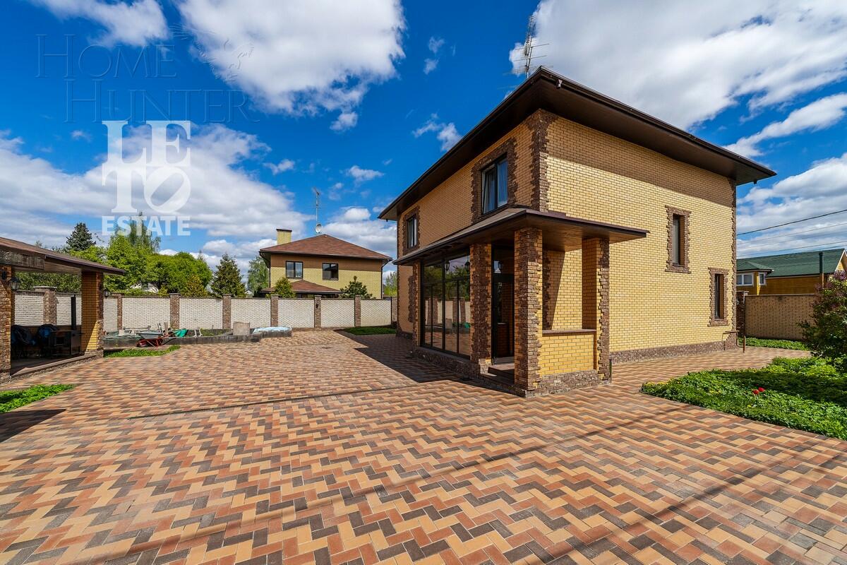 2-этажный коттедж 253 м² с отделкой