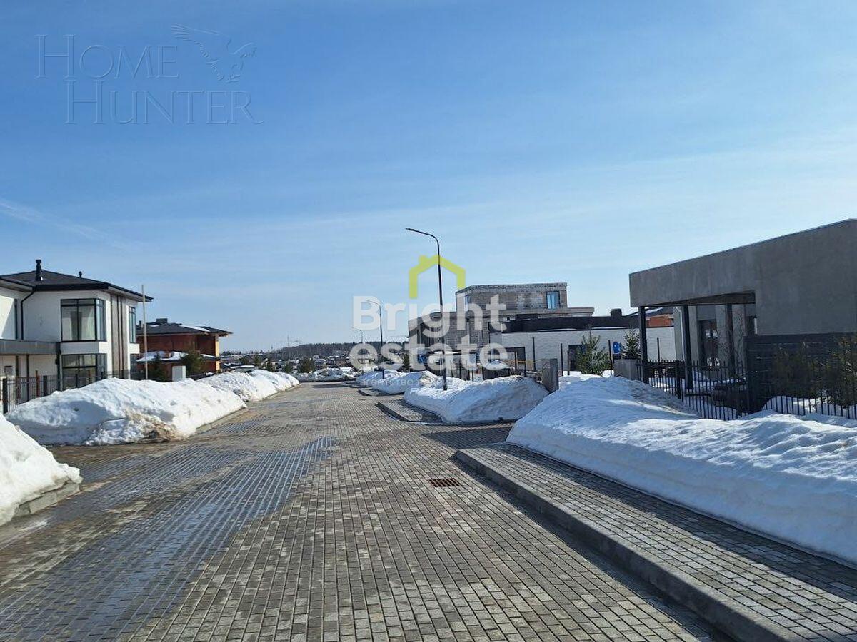 Участок 10.6 сот. в охраняемом поселке