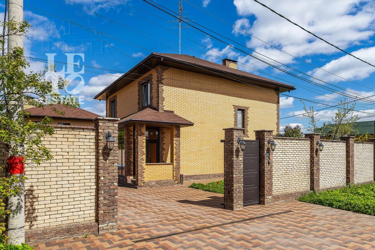 2-этажный коттедж 253 м² с отделкой