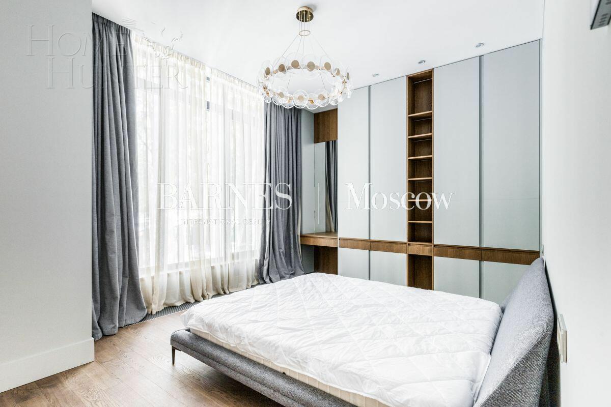 2-этажный коттедж 400 м² с отделкой