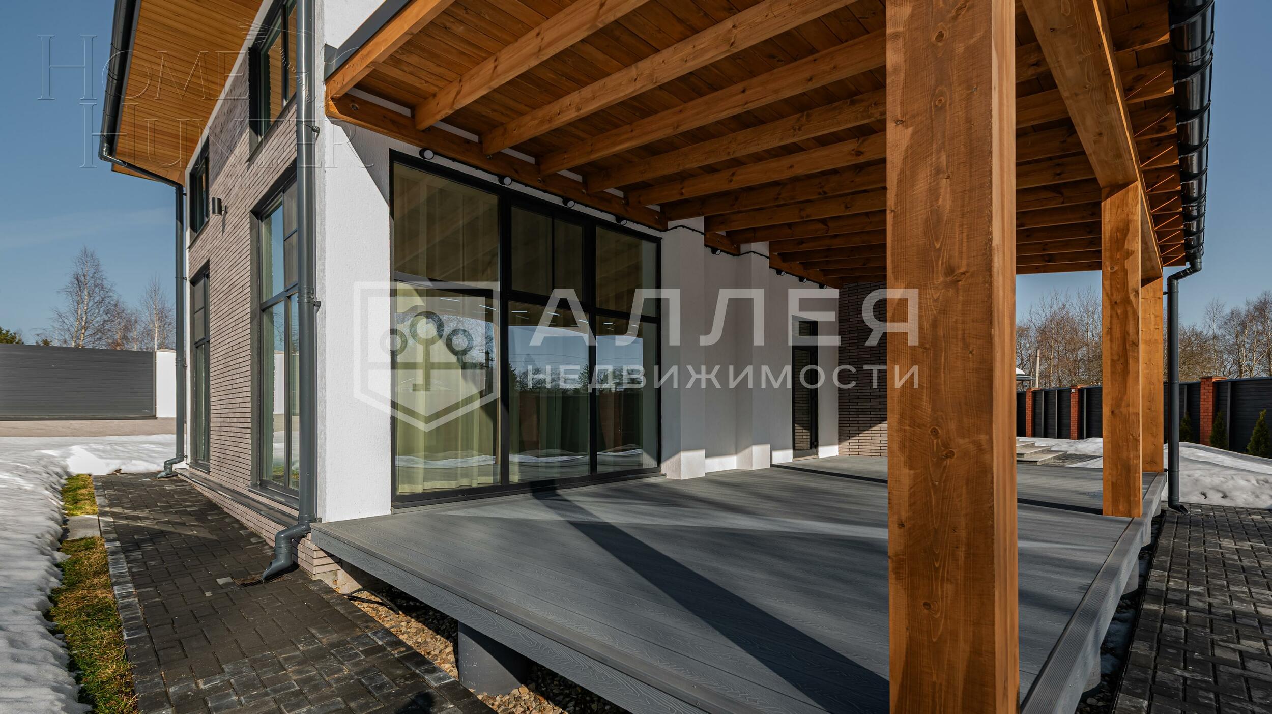 2-этажный коттедж 290 м² с отделкой