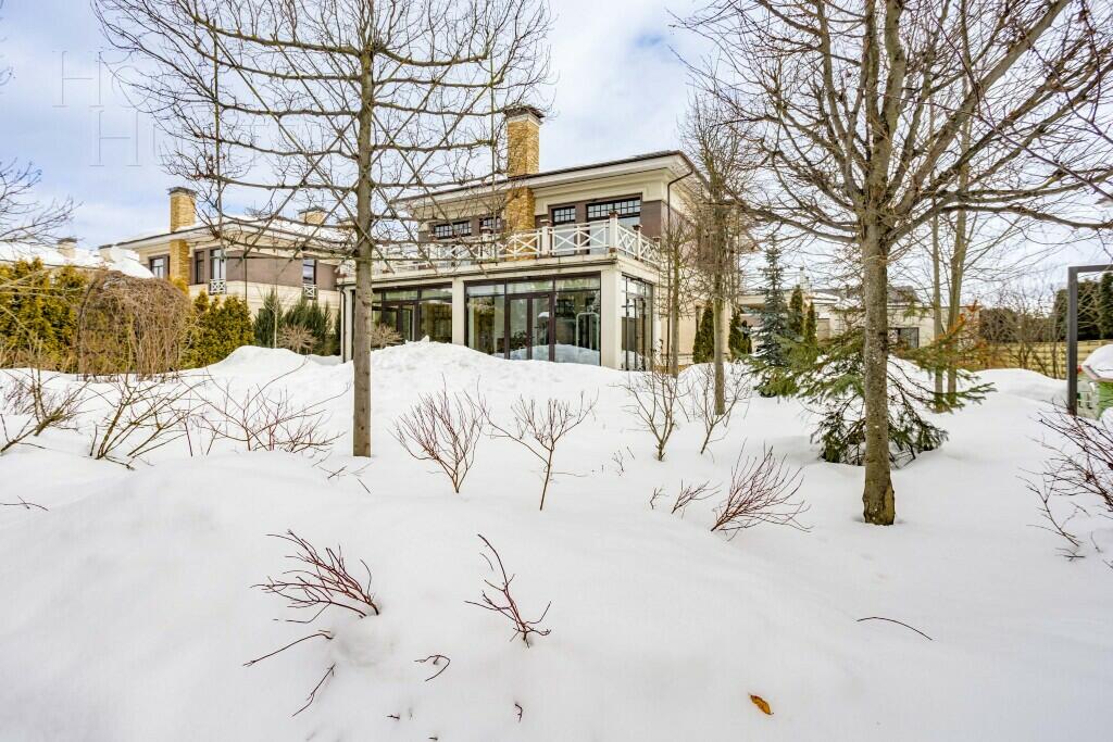 2-этажный коттедж 329 м² с отделкой