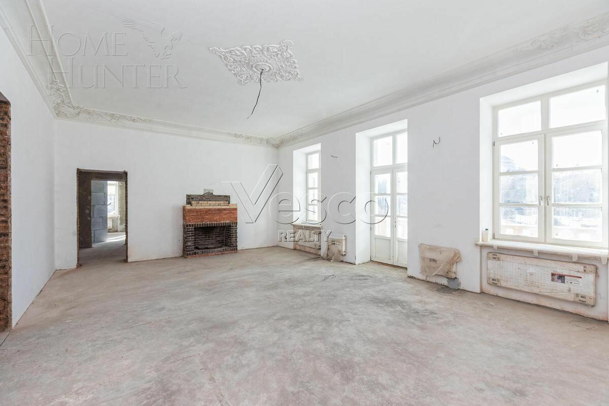 2-этажный коттедж 2 000 м² без отделки