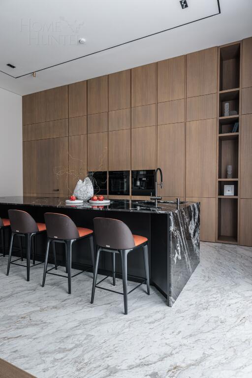 2-этажный коттедж 1 731 м² с отделкой