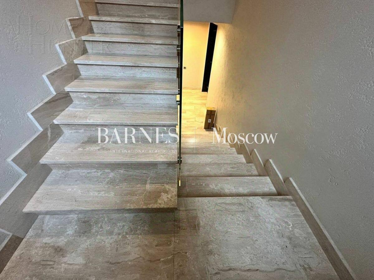 2-этажный коттедж 750 м² с отделкой