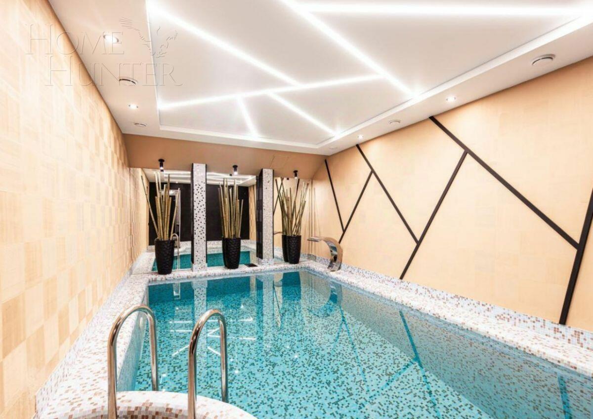 2-этажный коттедж 825 м² с отделкой