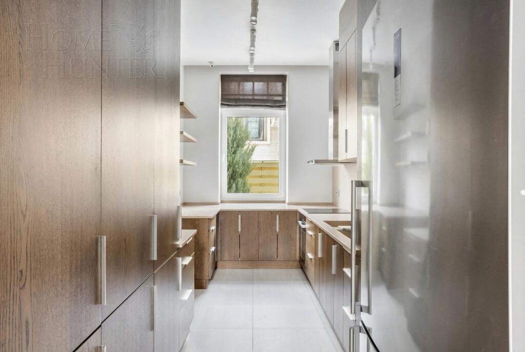 2-этажный коттедж 329 м² с отделкой