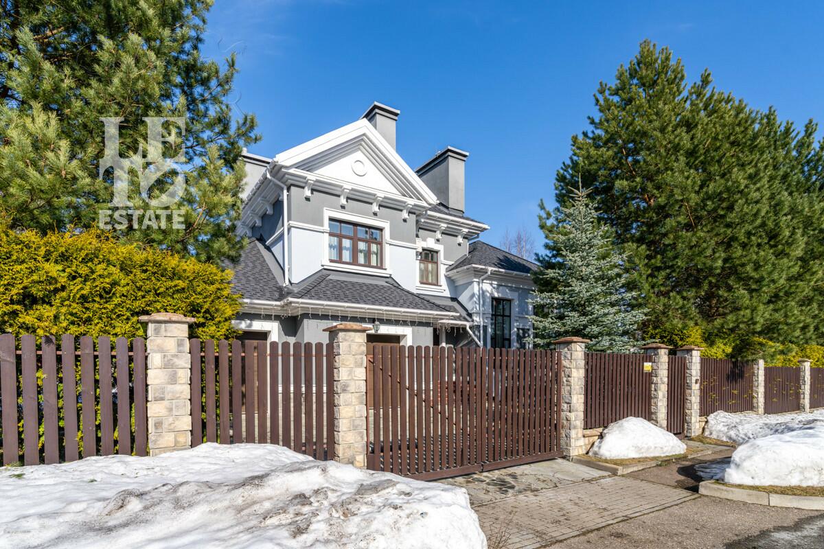 2-этажный коттедж 534.5 м² с отделкой