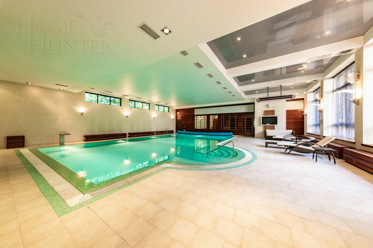 2-этажный коттедж 2 125 м² с отделкой