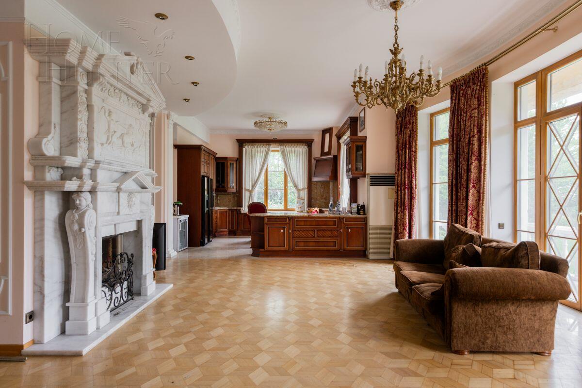 2-этажный коттедж 675 м² с отделкой