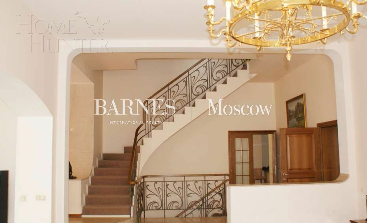 2-этажный коттедж 975 м² с отделкой