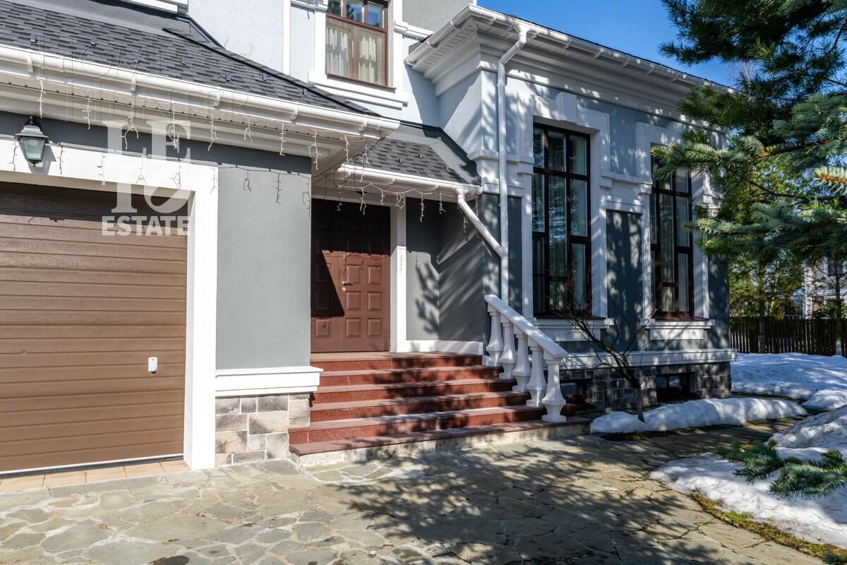 2-этажный коттедж 534.5 м² с отделкой