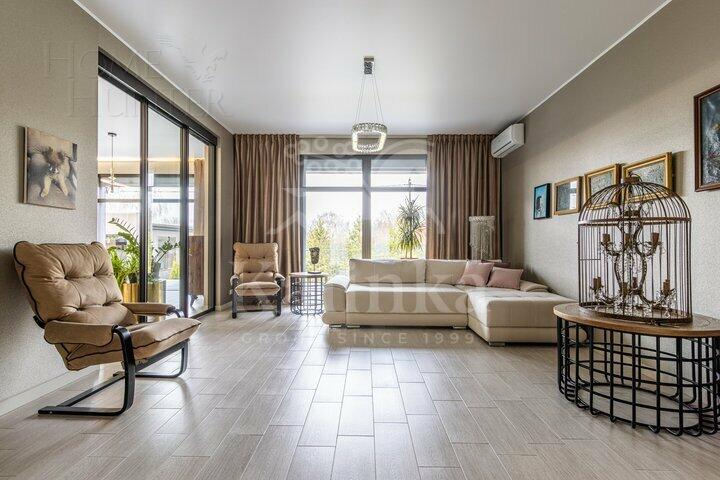 1-этажный коттедж 234 м² с отделкой