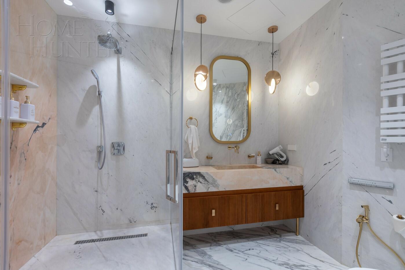 2-КОМН. АПАРТАМЕНТЫ С ОТДЕЛКОЙ 78.3 М² НА 81 ЭТАЖЕ