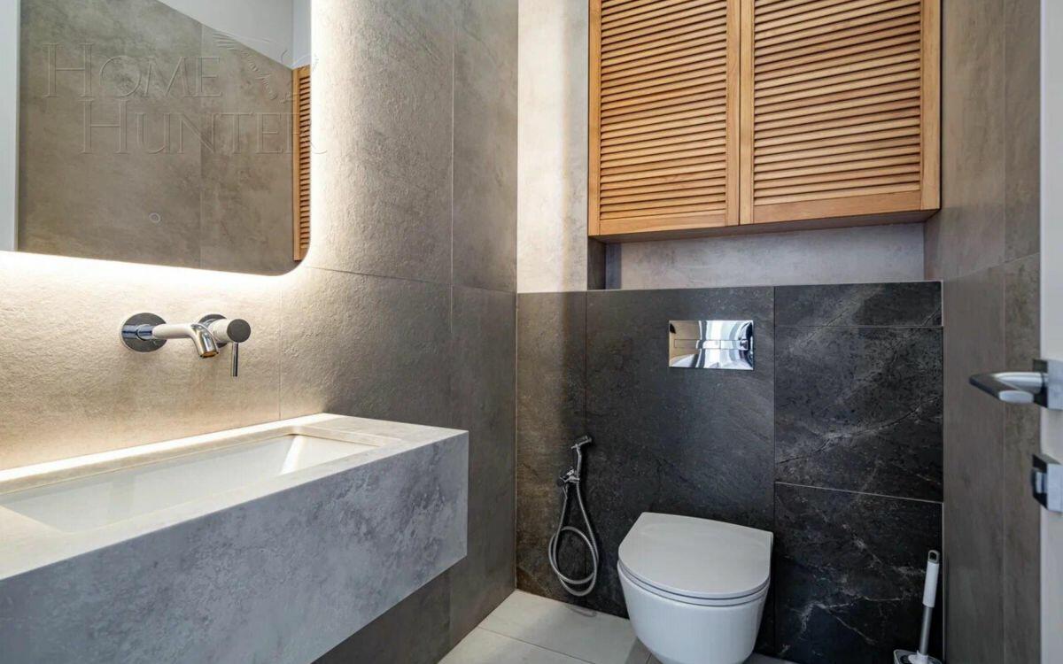 2-этажный коттедж 350 м² с отделкой