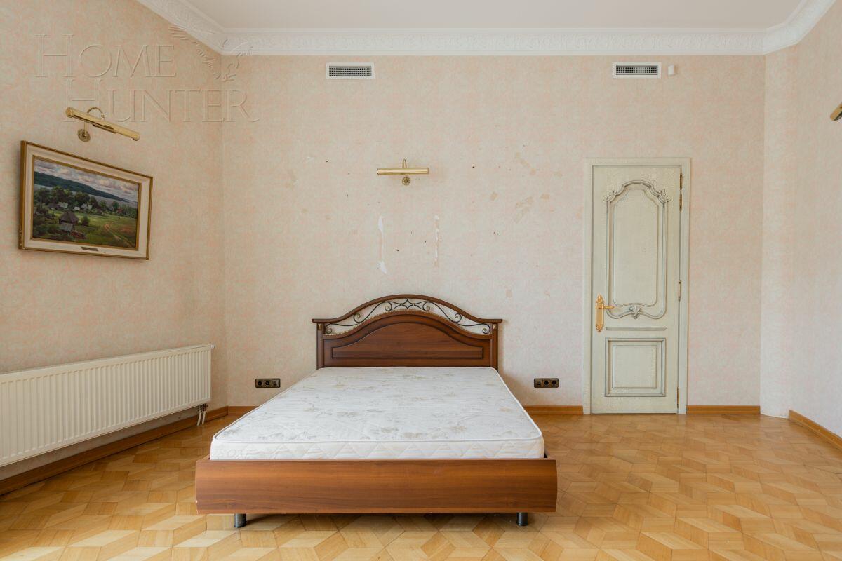 2-этажный коттедж 675 м² с отделкой