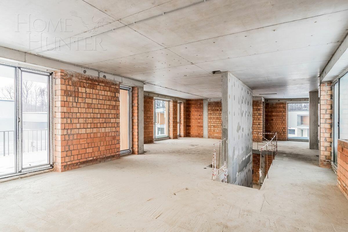 2-этажный коттедж 363 м² без отделки