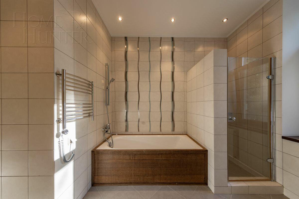 2-этажный коттедж 2 125 м² с отделкой