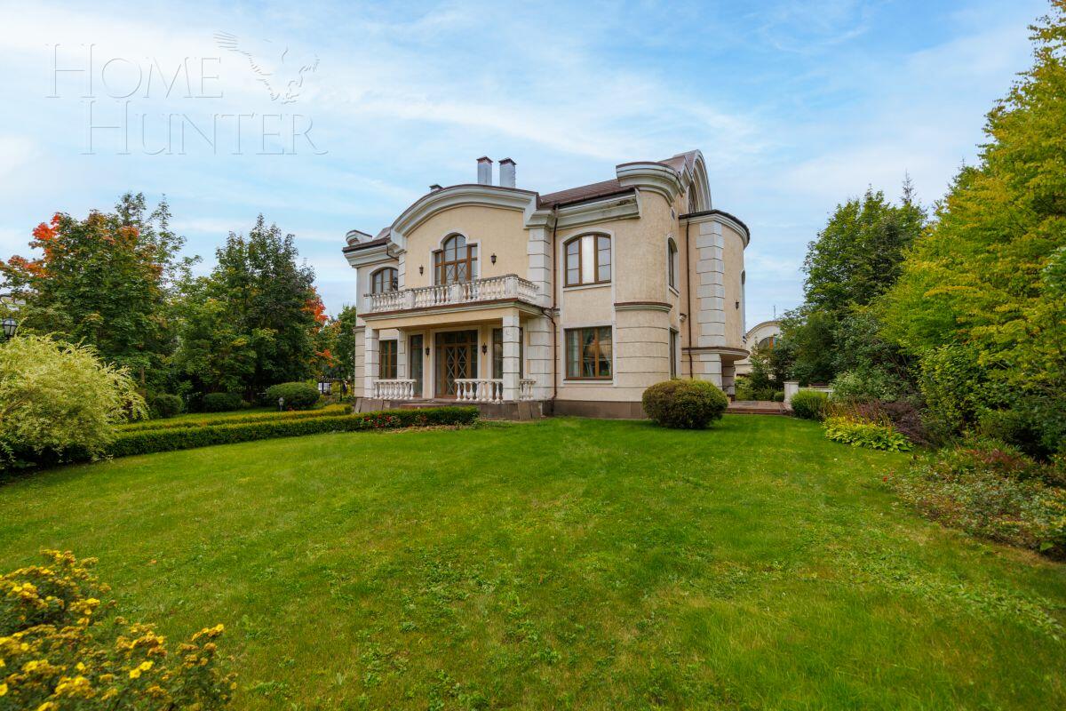 2-этажный коттедж 675 м² с отделкой