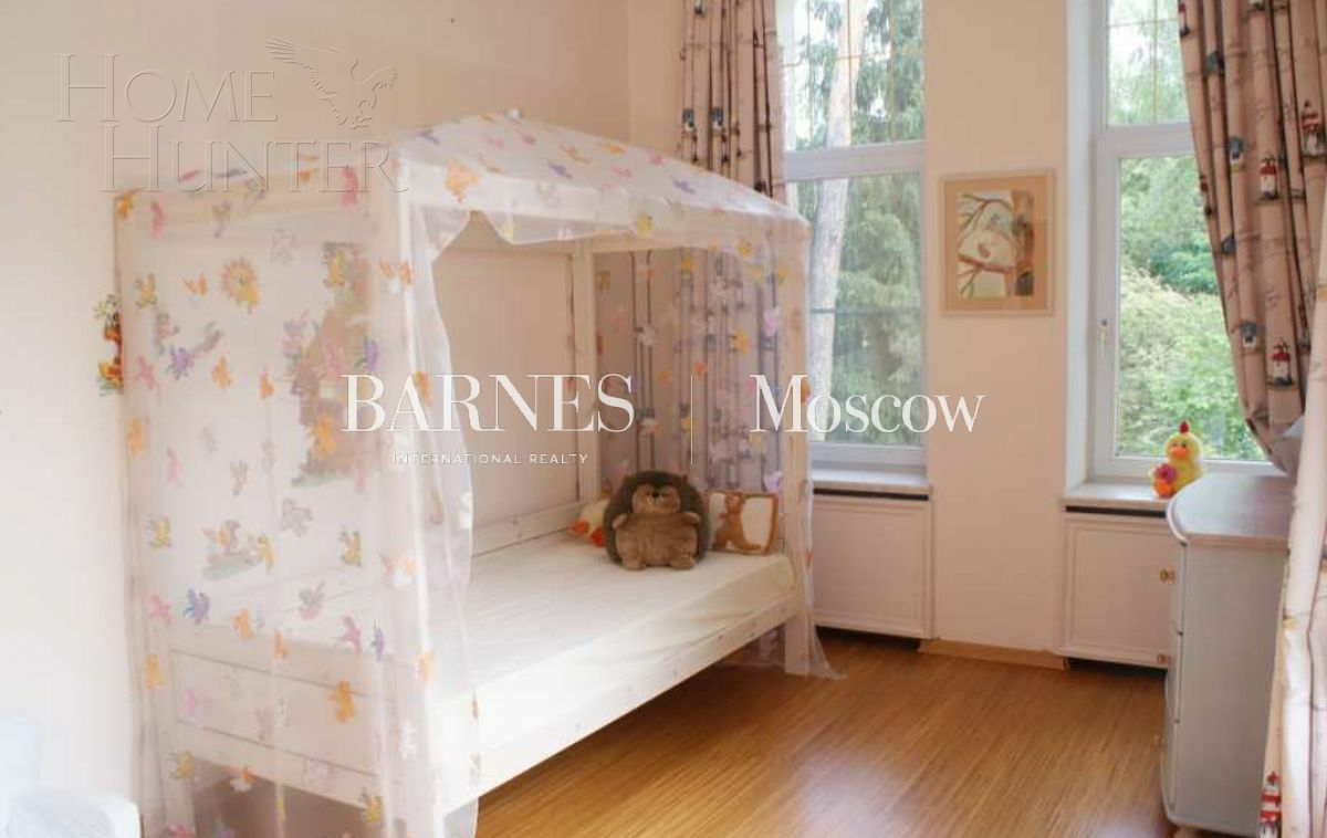 2-этажный коттедж 975 м² с отделкой