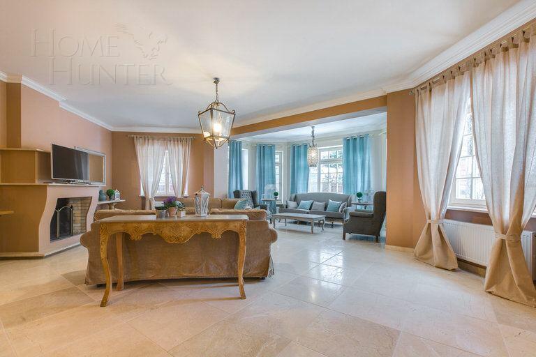 2-этажный коттедж 550 м² с отделкой