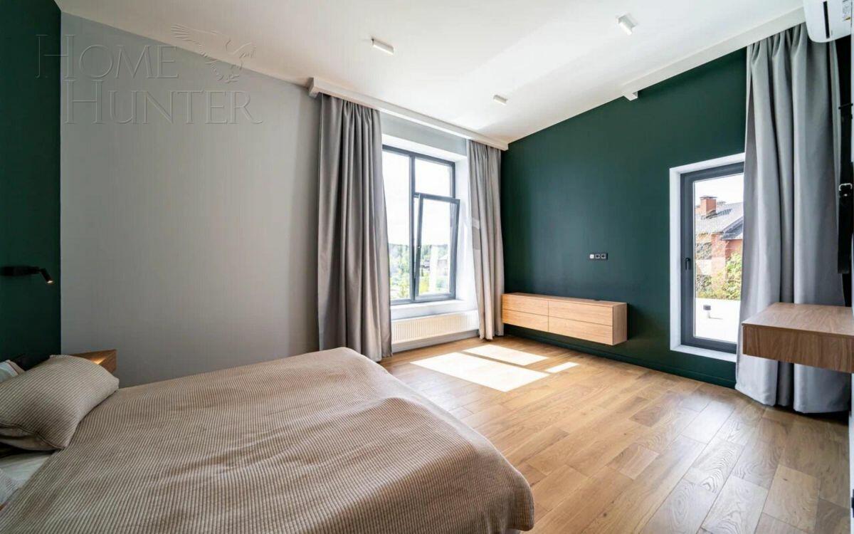 2-этажный коттедж 350 м² с отделкой