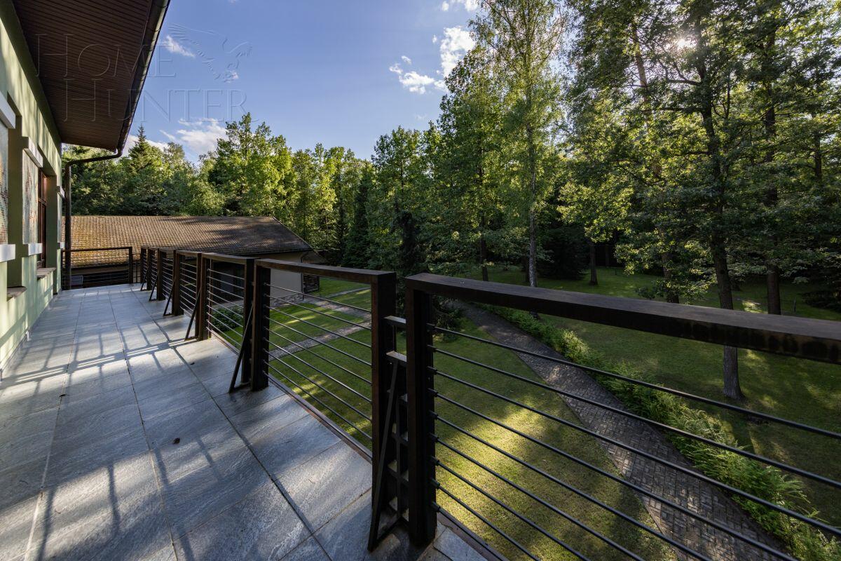 2-этажный коттедж 2 125 м² с отделкой