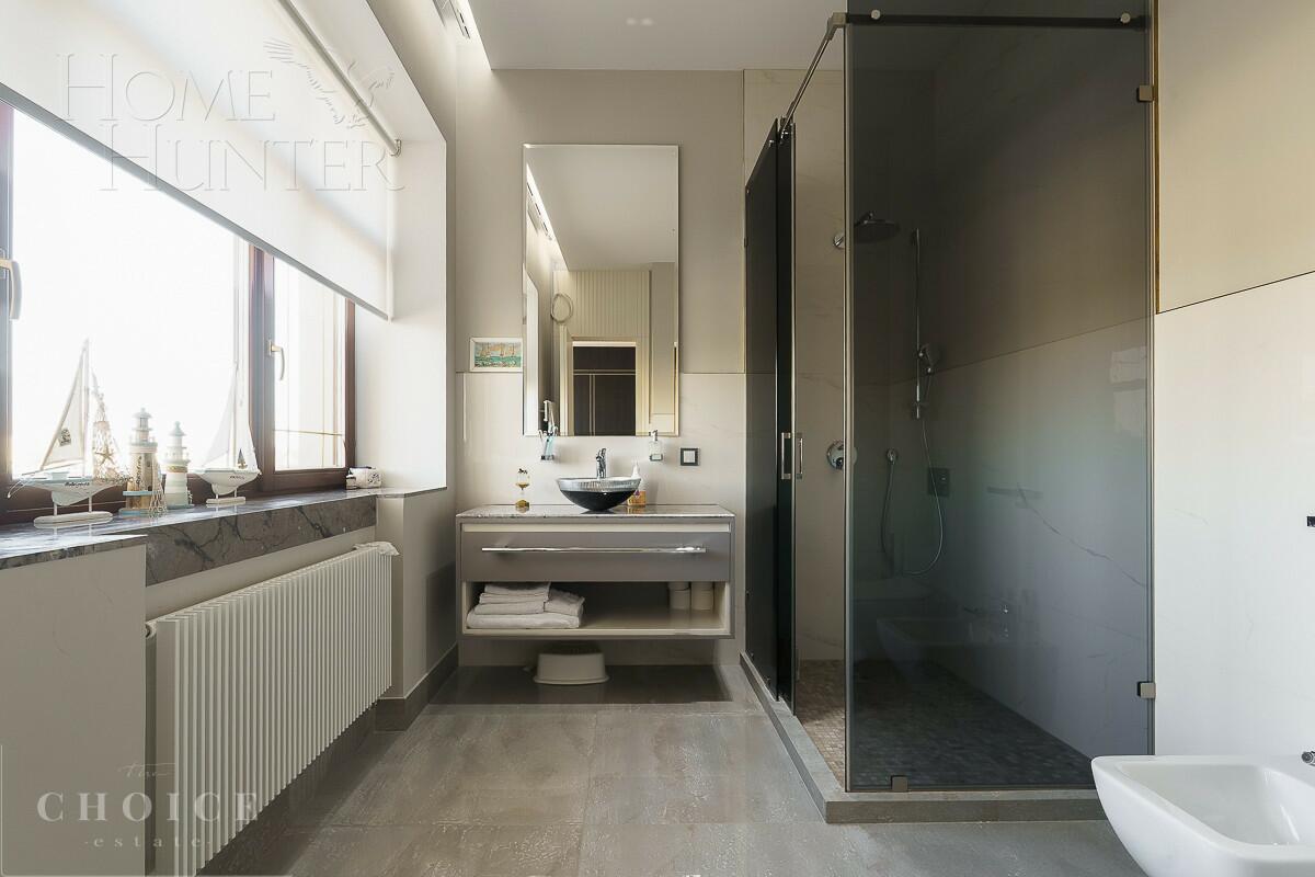 2-этажный коттедж 430 м² с отделкой