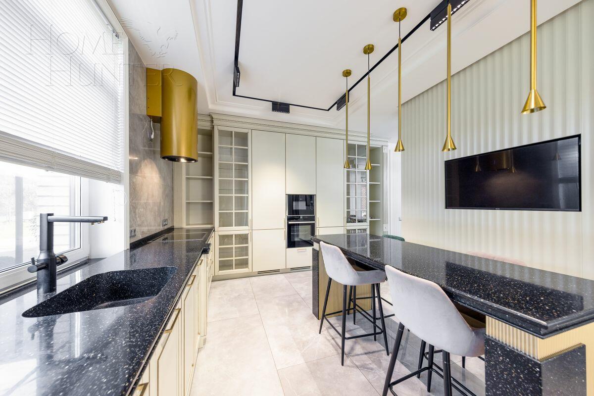 2-этажный таунхаус 205 м² с отделкой